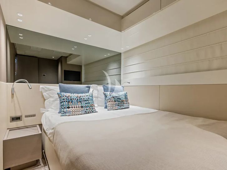 VINCI II Sanlorenzo SX88 - VIP cabin 2 VINCI II Sanlorenzo SX88 - VIP cabin 2