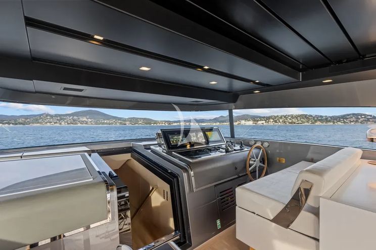Charter Yacht VINCI II - Sanlorenzo SX88 - 4 Cabins - Cannes - Monaco - St. Tropez - French Riviera