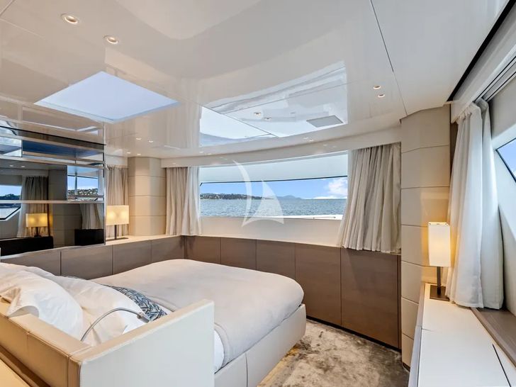 VINCI II Sanlorenzo SX88 - master cabin VINCI II Sanlorenzo SX88 - master cabin