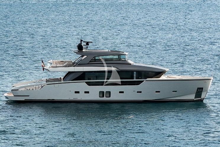 Charter Yacht VINCI II - Sanlorenzo SX88 - 4 Cabins - Cannes - Monaco - St. Tropez - French Riviera