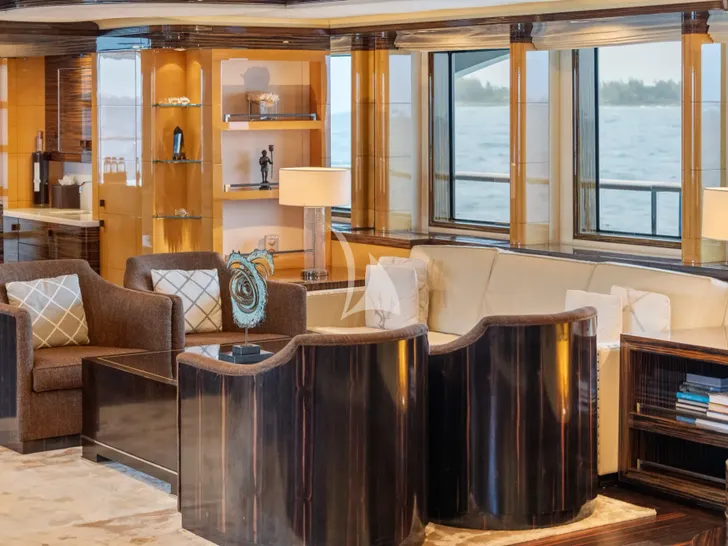 VISION Benetti 60m - main saloon seating VISION Benetti 60m - main saloon seating