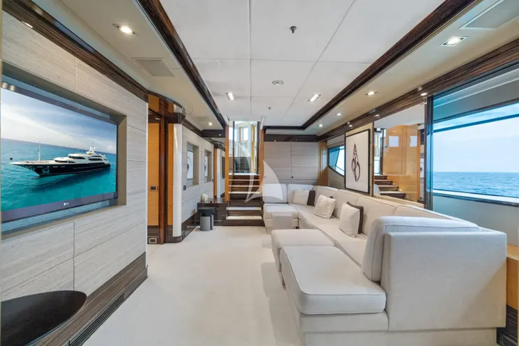 Charter Yacht VISION - Benetti 60m - 6 Cabins - Cannes - Nice - Antibes - St Tropez - French Riviera