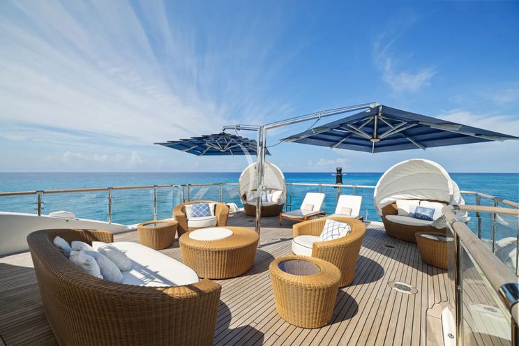 Charter Yacht VISION - Benetti 60m - 6 Cabins - Cannes - Nice - Antibes - St Tropez - French Riviera