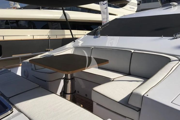 Charter Yacht VISIONARIA - Amer 94 - 4 Cabins - Cannes - St Tropez - Nice - Antibes - French Riviera - Monaco