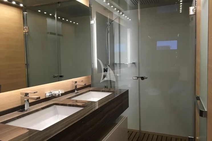 Charter Yacht VISIONARIA - Amer 94 - 4 Cabins - Cannes - St Tropez - Nice - Antibes - French Riviera - Monaco