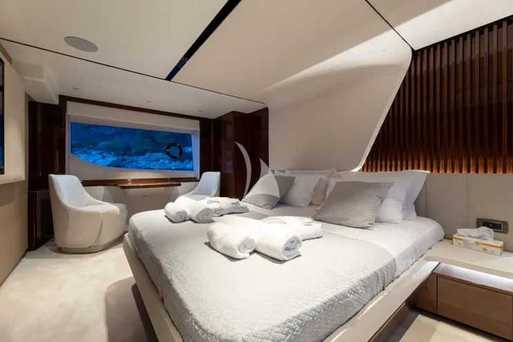 Charter Yacht VISTA - Princess Y85 - 4 Cabins - Athens - Mykonos - Paros - Cyclades - Greece