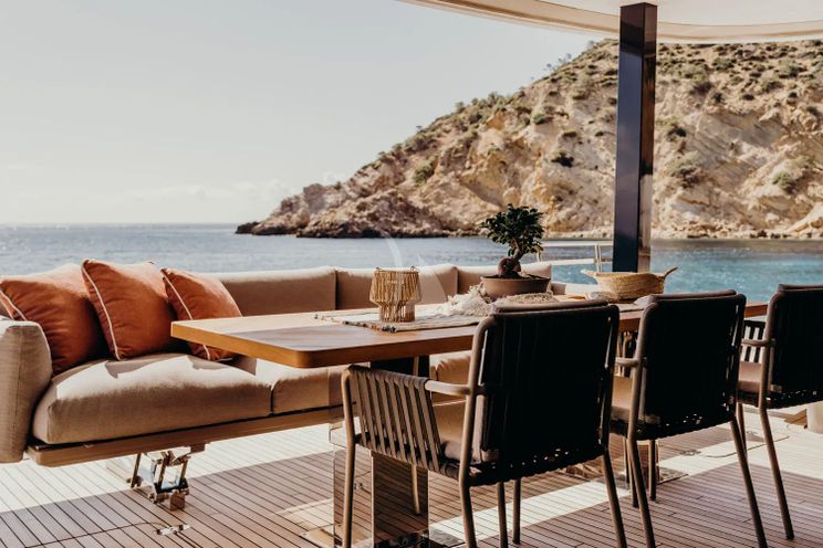 Charter Yacht VIVA LA VIDA - Sunreef 80 - 4 Cabins - Mallorca - Palma - Ibiza - Formentera - Balearics - Spain