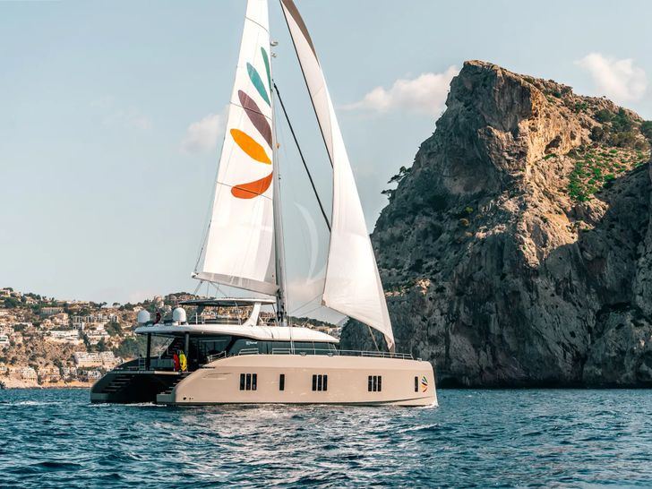 VIVA LA VIDA Sunreef 80 - sailing profile VIVA LA VIDA Sunreef 80 - sailing profile
