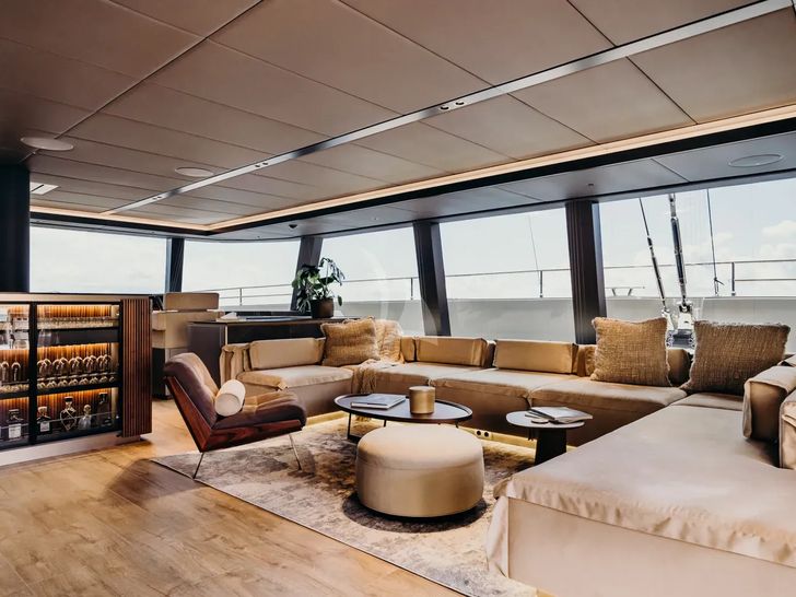 VIVA LA VIDA Sunreef 80 - saloon seating VIVA LA VIDA Sunreef 80 - saloon seating