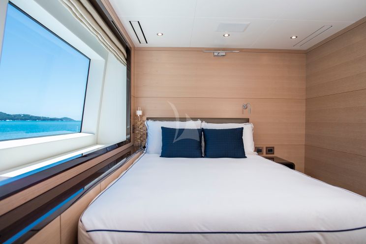 Charter Yacht WABASH - Benetti 132 - 5 Cabins - Nassau