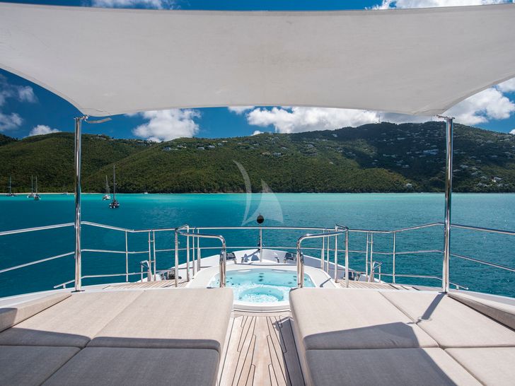 WABASH Benetti 132 Foredeck WABASH Benetti 132 Foredeck
