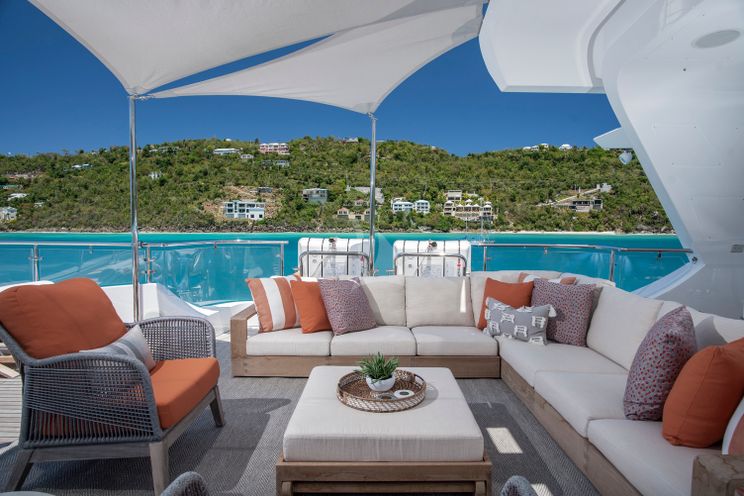 Charter Yacht WABASH - Benetti 132 - 5 Cabins - Nassau