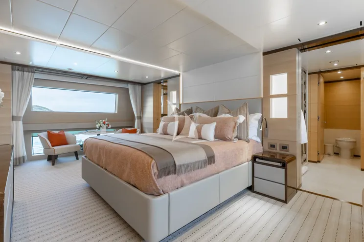 Charter Yacht WABASH - Benetti Classic Supreme 132 - 6 Cabins - Nassau - Exumas - Bahamas