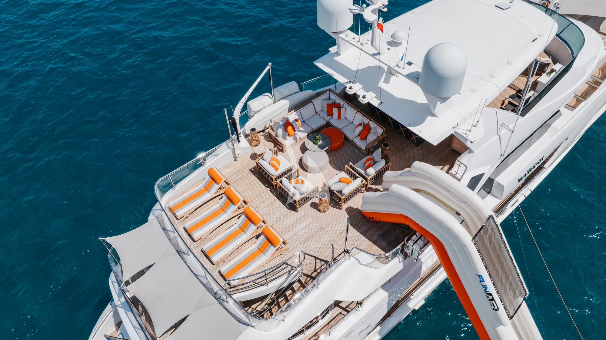 WABASH Benetti Classic Supreme 132 - sundeck