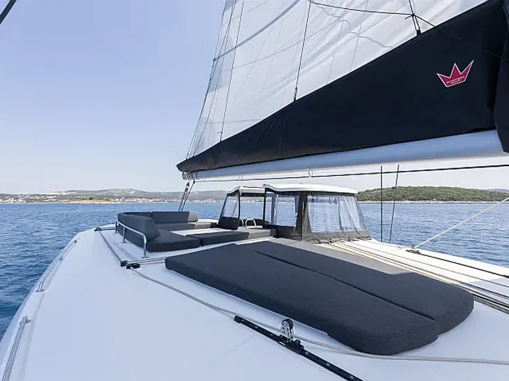 WANDERER Lagoon 43 - flybridge WANDERER Lagoon 43 - flybridge