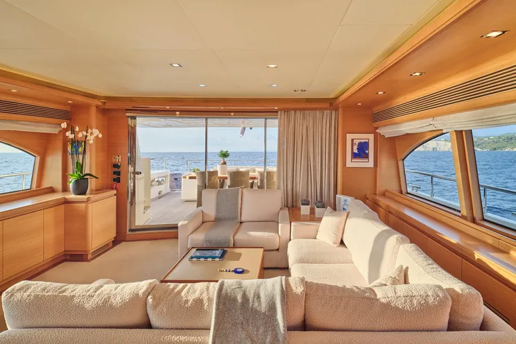 Charter Yacht WATCH ME - Ferretti Custom Line 30m - 5 Cabins - Athens - Mykonos - Paros - Cyclades - Greece