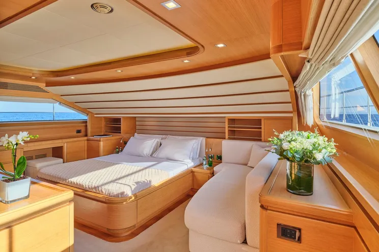 Charter Yacht WATCH ME - Ferretti Custom Line 30m - 5 Cabins - Athens - Mykonos - Paros - Cyclades - Greece