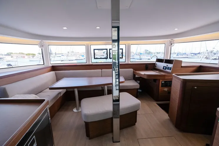 Charter Yacht WHITE CHADAL - Lagoon 42 - 4 Cabins - St Raphael - Cannes - St Tropez - Nice - Antibes - Monaco - French Riviera