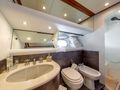 WHITEHAVEN Canados 25 VIP cabin bathroom