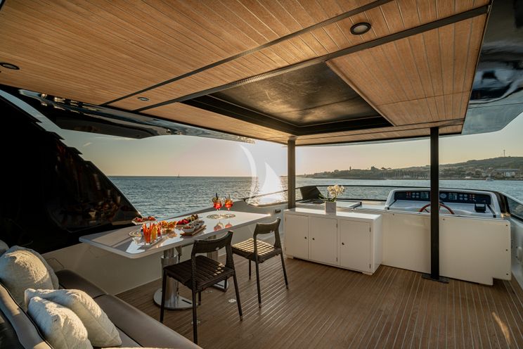 Charter Yacht WHITE HAVEN - Canados 25 - 4 Cabins - Naples - Capri - Positano - Amalfi Coast - Italy