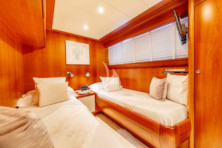 Charter Yacht WHITE HAVEN - Canados 25 - 4 Cabins - Naples - Capri - Positano - Amalfi Coast - Italy