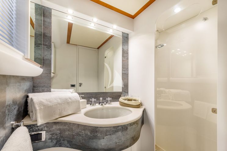 Charter Yacht WHITE HAVEN - Canados 25 - 4 Cabins - Naples - Capri - Positano - Amalfi Coast - Italy