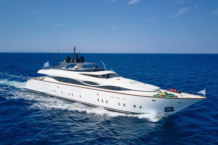 Charter Yacht WHITE KNIGHT - Maiora 40m - 6 Cabins - Athens - Mykonos - Paros - Cyclades - Greece
