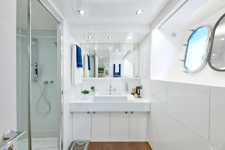 Charter Yacht WHITE KNIGHT - Maiora 40m - 6 Cabins - Athens - Mykonos - Paros - Cyclades - Greece