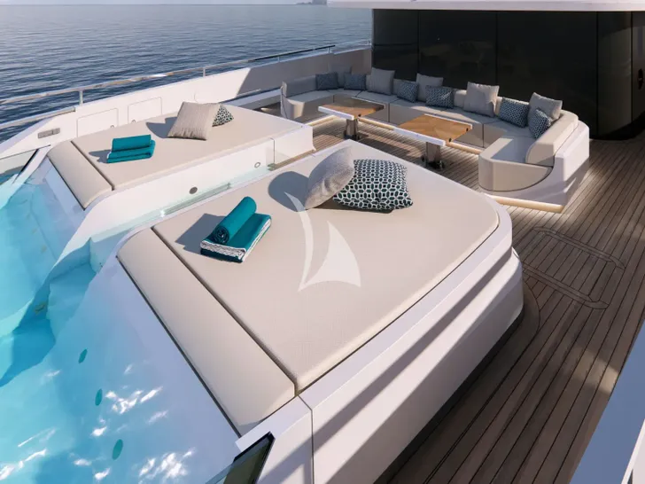 WHITE STAR Mangusta(Overmarine)Oceano 39 - sundeck lounge by the jacuzzi WHITE STAR Mangusta(Overmarine)Oceano 39 - sundeck lounge by the jacuzzi