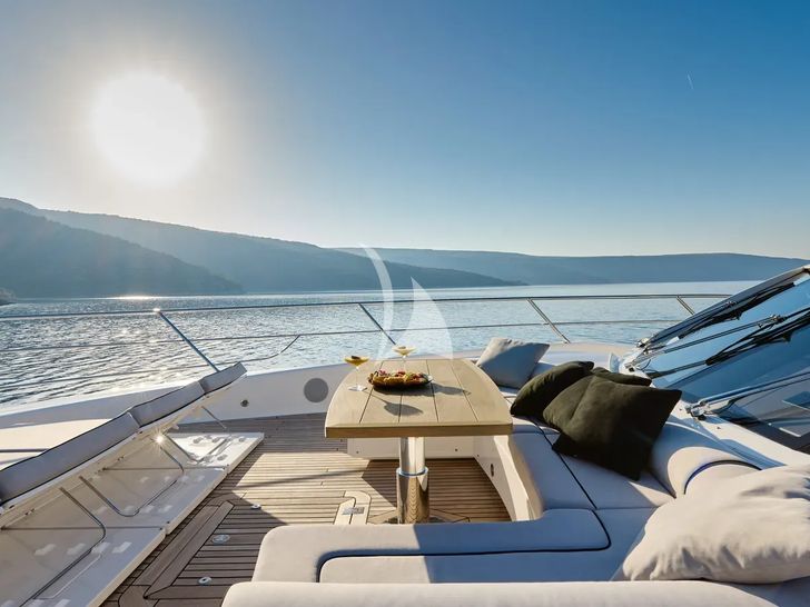WICKED PLAY Sunseeker 115 Sport Yacht - foredeck WICKED PLAY Sunseeker 115 Sport Yacht - foredeck
