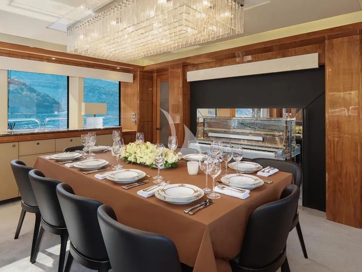 WICKED PLAY Sunseeker 115 Sport Yacht - main dining area WICKED PLAY Sunseeker 115 Sport Yacht - main dining area