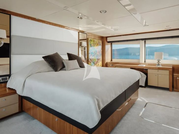 WICKED PLAY Sunseeker 115 Sport Yacht - master cabin WICKED PLAY Sunseeker 115 Sport Yacht - master cabin