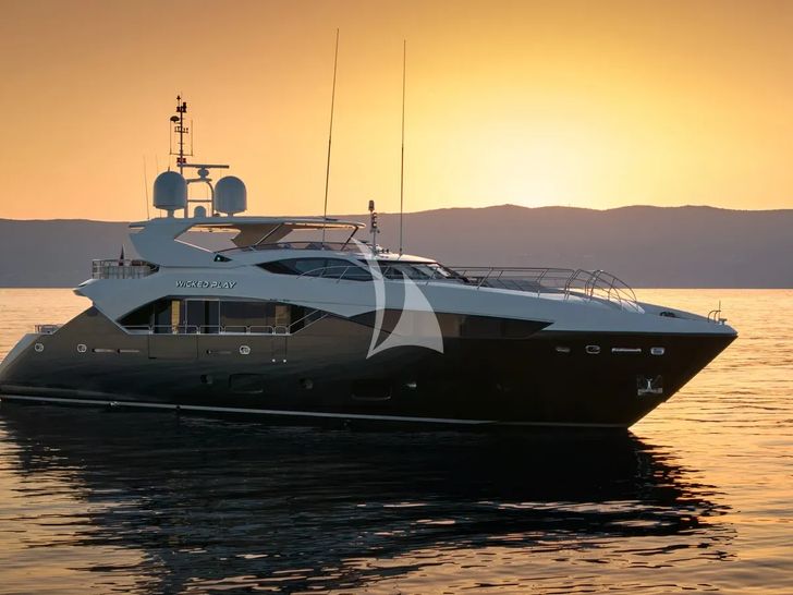 WICKED PLAY Sunseeker 115 Sport Yacht - under the sunset WICKED PLAY Sunseeker 115 Sport Yacht - under the sunset