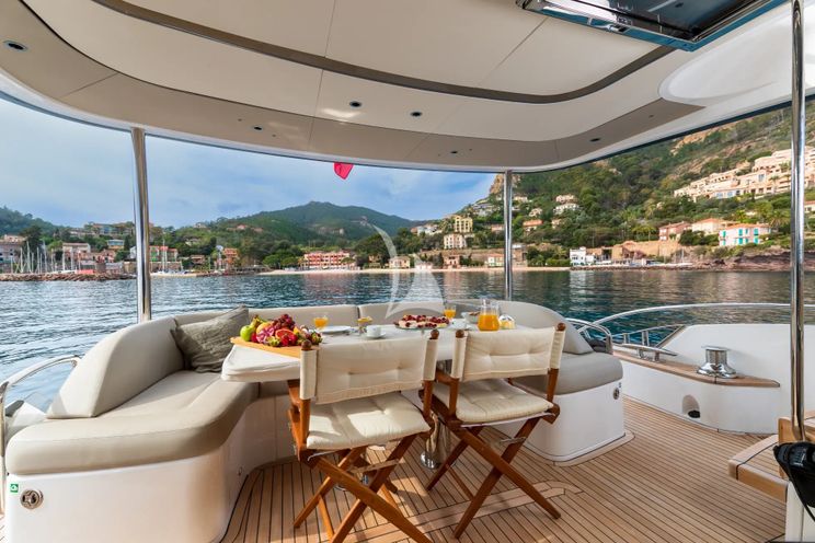 Charter Yacht WILJIM V - Princess Y72 - 4 Cabins - Saint Raphael - Cannes - St Tropez - Nice - Antibes - French Riviera - Monaco