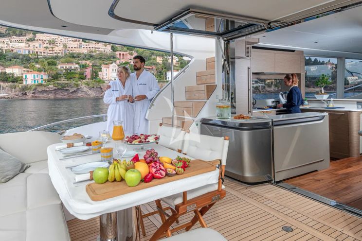 Charter Yacht WILJIM V - Princess Y72 - 4 Cabins - Saint Raphael - Cannes - St Tropez - Nice - Antibes - French Riviera - Monaco