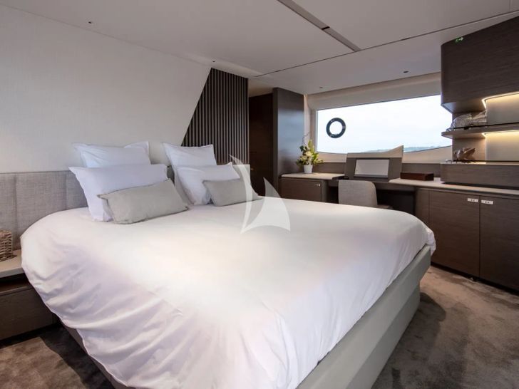 WILJIM V Princess Y72 - master cabin WILJIM V Princess Y72 - master cabin