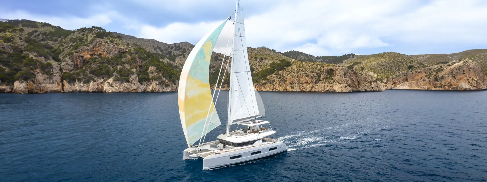 WISH Lagoon 60 - sailing