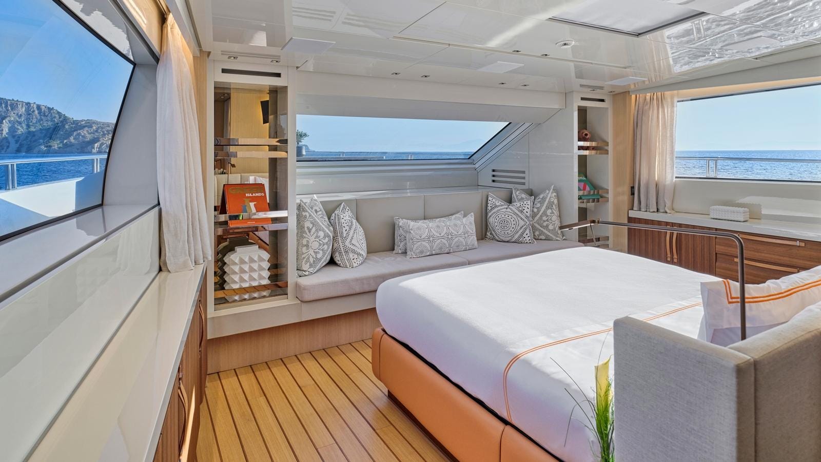 Charter Yacht WOMBAT - Sanlorenzo SL106 - 5 Cabins - Athens - Mykonos - Paros - Cyclades - Aegean - Greece