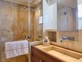 WOMBAT Sanlorenzo SL106 - twin cabin bathroom WOMBAT Sanlorenzo SL106 - twin cabin bathroom