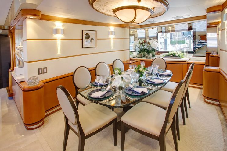 Charter Yacht XOXO - Intermarine 118 - 5 Cabins - Nassau - Exumas - Bahamas
