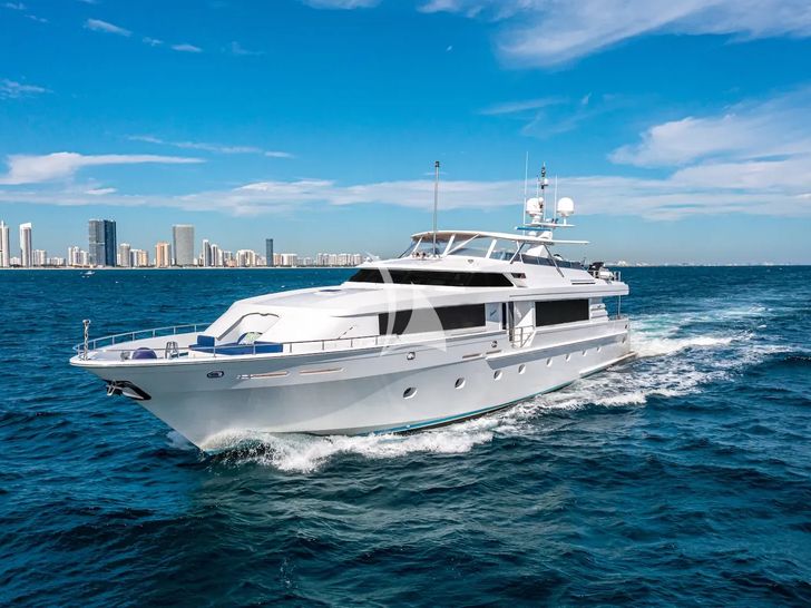 XOXO Intermarine 118 - profile XOXO Intermarine 118 - profile