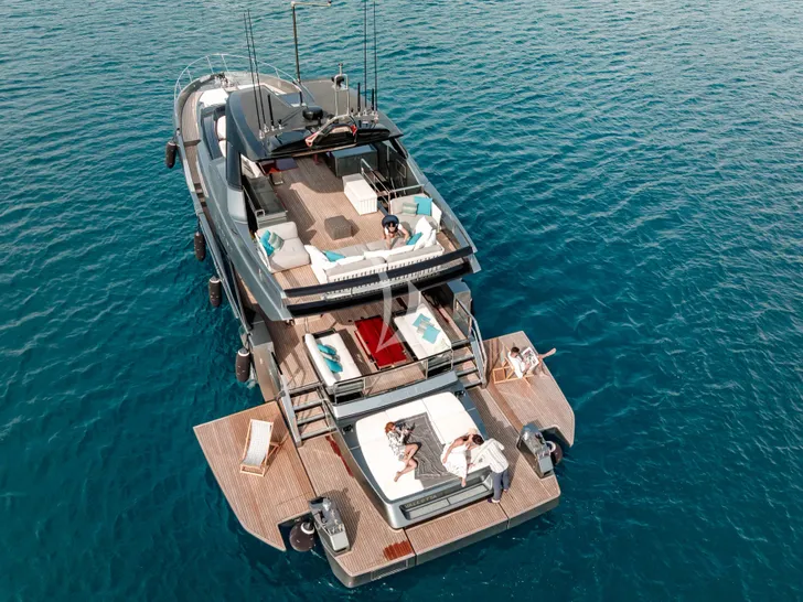 X SEVEN Riva Diva 82 - aerial aft shot X SEVEN Riva Diva 82 - aerial aft shot