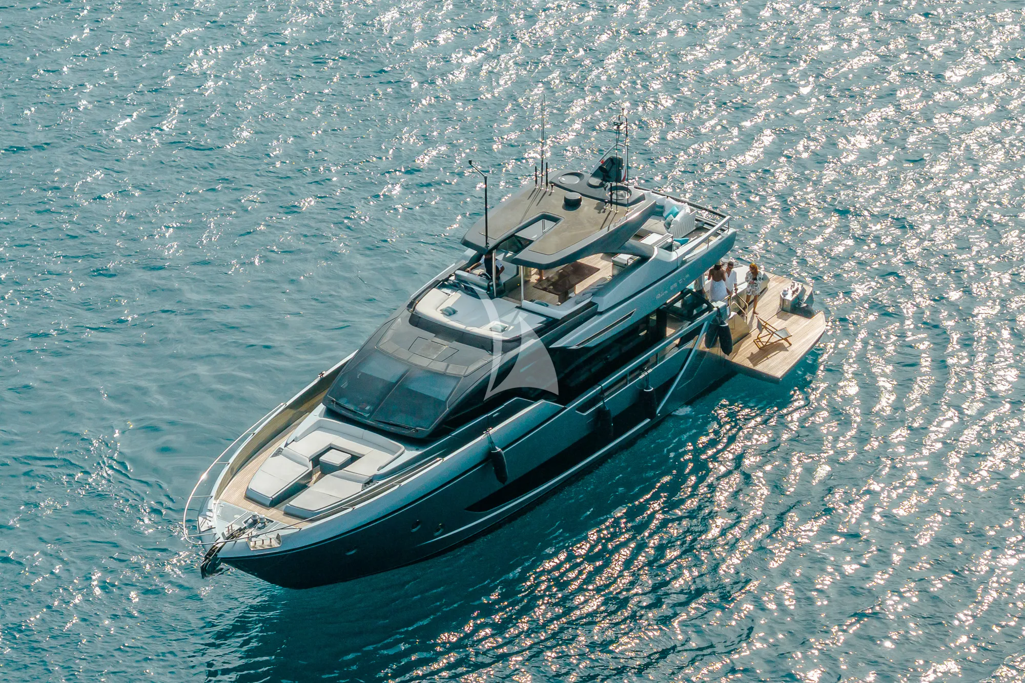 X SEVEN Riva Diva 82 - anchored aerial shot