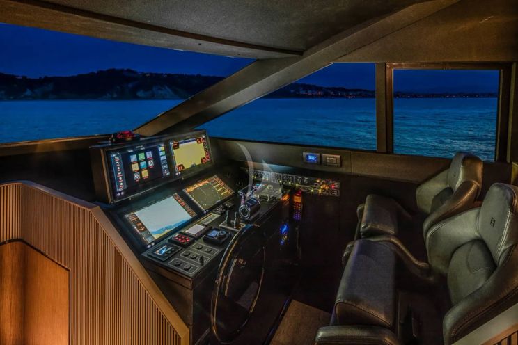 Charter Yacht YAMAS - Ferretti 670 - 3 Cabins - Cannes - St. Tropez - Nice - Antibes - French Riviera - Monaco