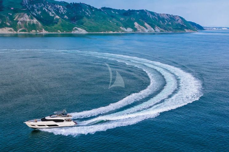 Charter Yacht YAMAS - Ferretti 670 - 3 Cabins - Cannes - St. Tropez - Nice - Antibes - French Riviera - Monaco