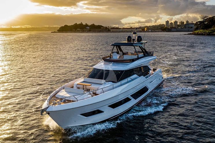 Charter Yacht YAMAS - Ferretti 670 - 3 Cabins - Cannes - St. Tropez - Nice - Antibes - French Riviera - Monaco