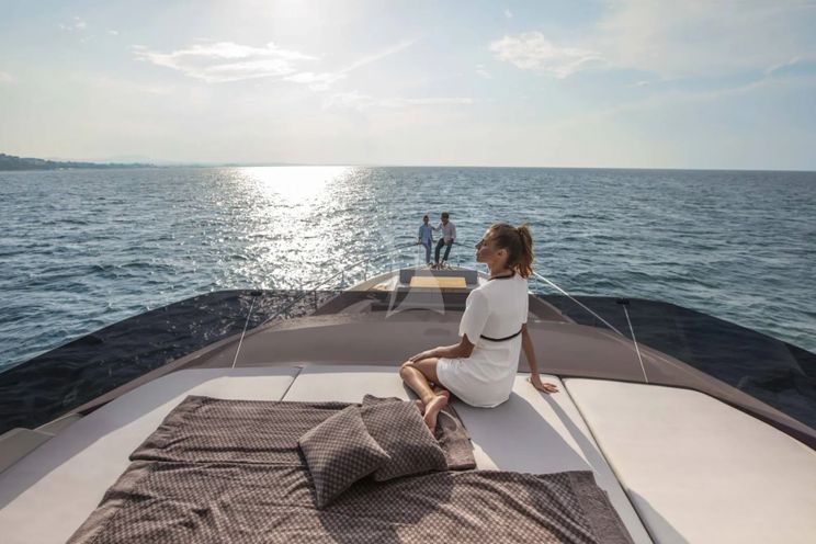 Charter Yacht YAMAS - Ferretti 670 - 3 Cabins - Cannes - St. Tropez - Nice - Antibes - French Riviera - Monaco