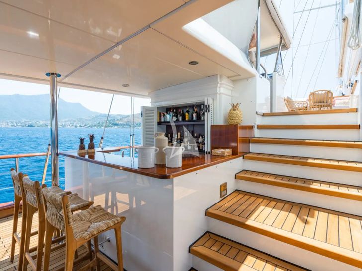 YAZZ Aegean Custom Sailing Yacht 55m - outdoor bar YAZZ Aegean Custom Sailing Yacht 55m - outdoor bar