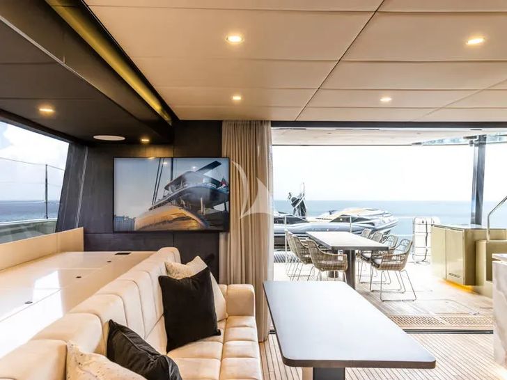 YGO. Sunreef 60 - saloon and aft deck connecting YGO. Sunreef 60 - saloon and aft deck connecting