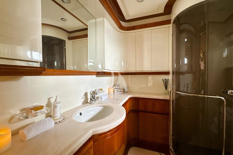 Charter Yacht YOLO TOO - Ferretti Custom Line 94 - 4 Cabins - Ibiza - Palma - Mallorca - Balearics - Spain